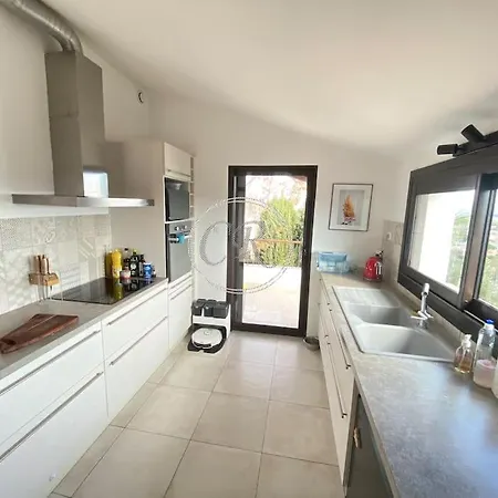 Paisible Sur Les Hauteurs De Apartment *